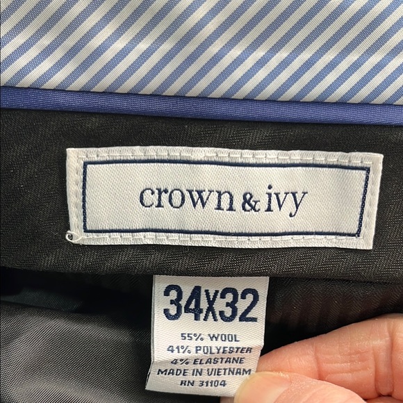 Men’s Navy Dress Suit by Crown and Ivy - Picture 11 of 14